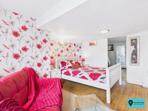 Ground Floor Bedroom- click for photo gallery